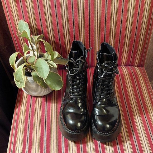 Jeffrey Campbell Black Glossy Combat Boots - Picture 4 of 16